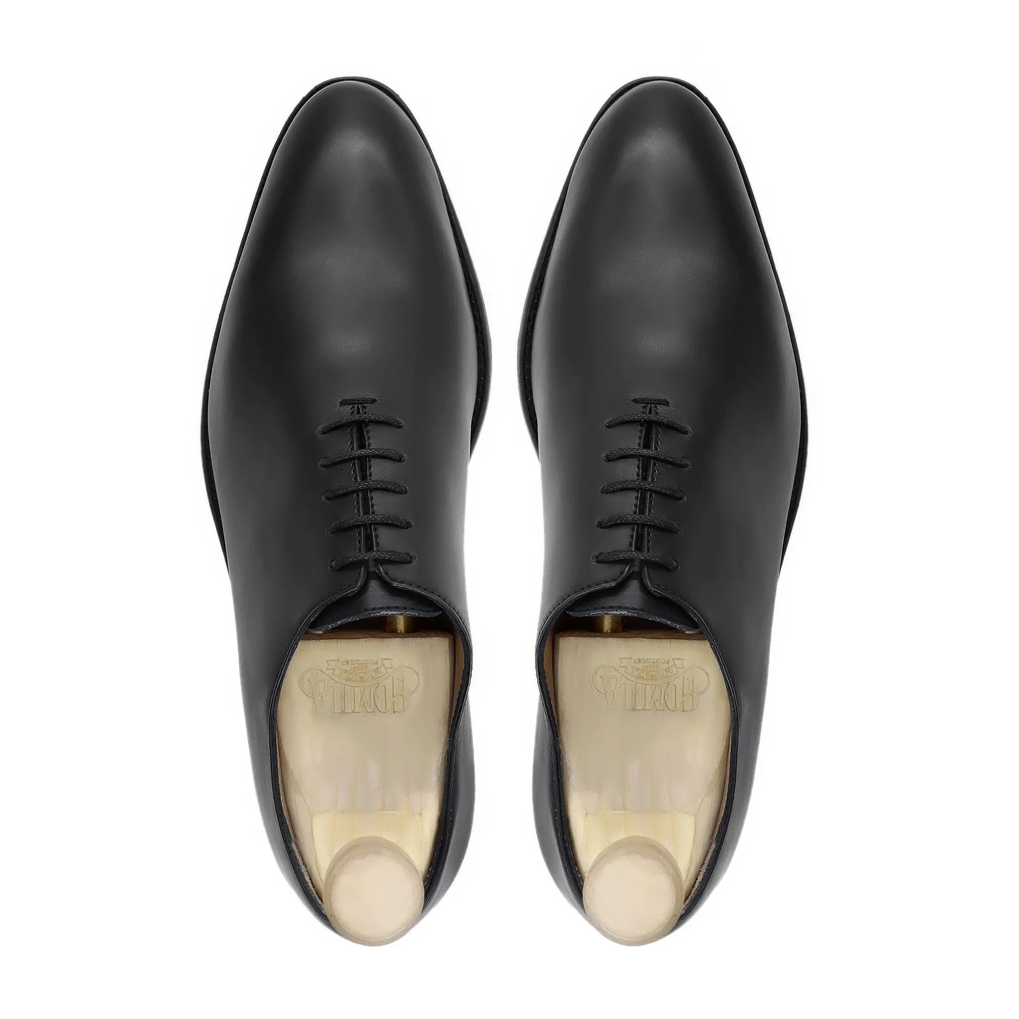 Aristocrat - Men's Black Calf Leather Wholecut Shoe