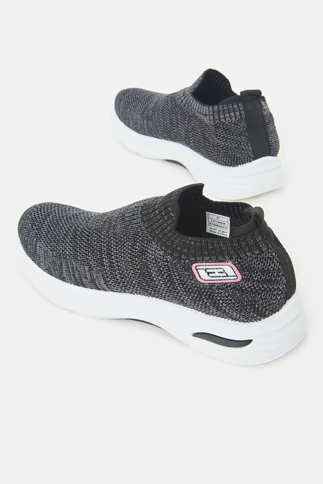 Girls Black Textured Slip-On Sneakers