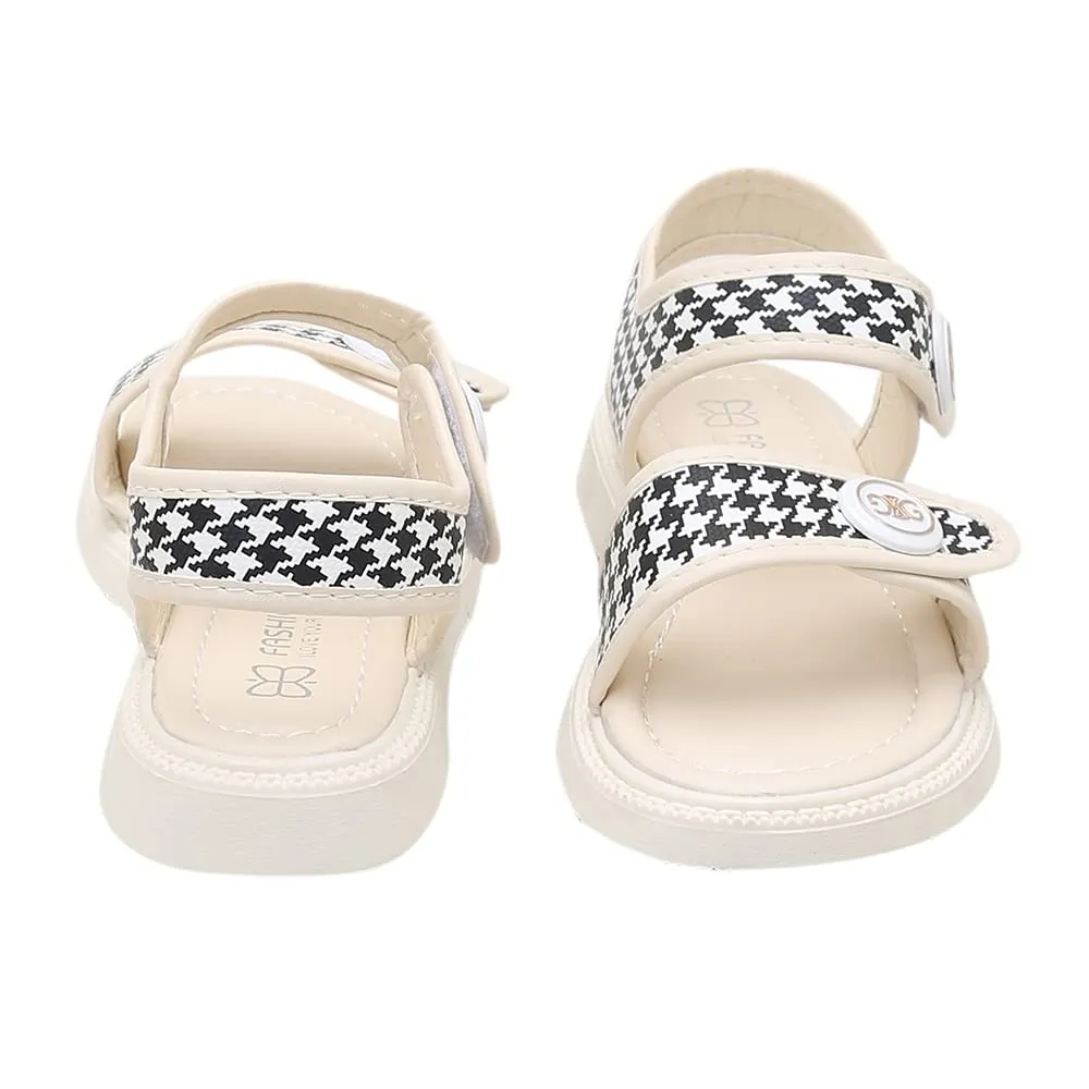 Hopscotch Girls PU Houndstooth Print Sandals in Beige Color,UK:3.5 (HIL-4339930)