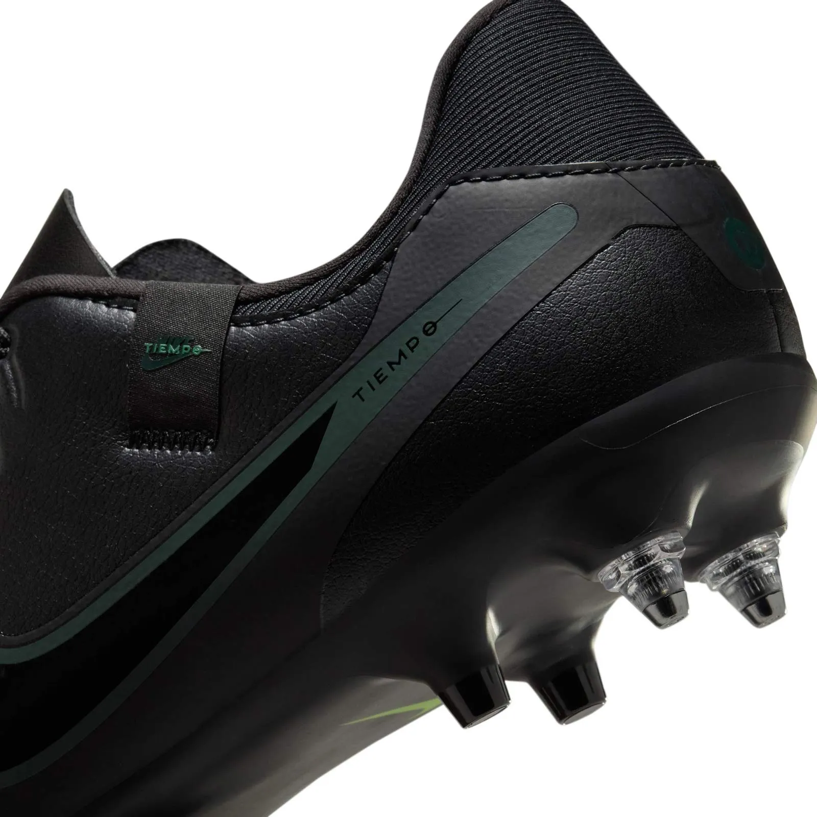 Nike Tiempo Legend 10 Academy Soft-Ground Football Boot