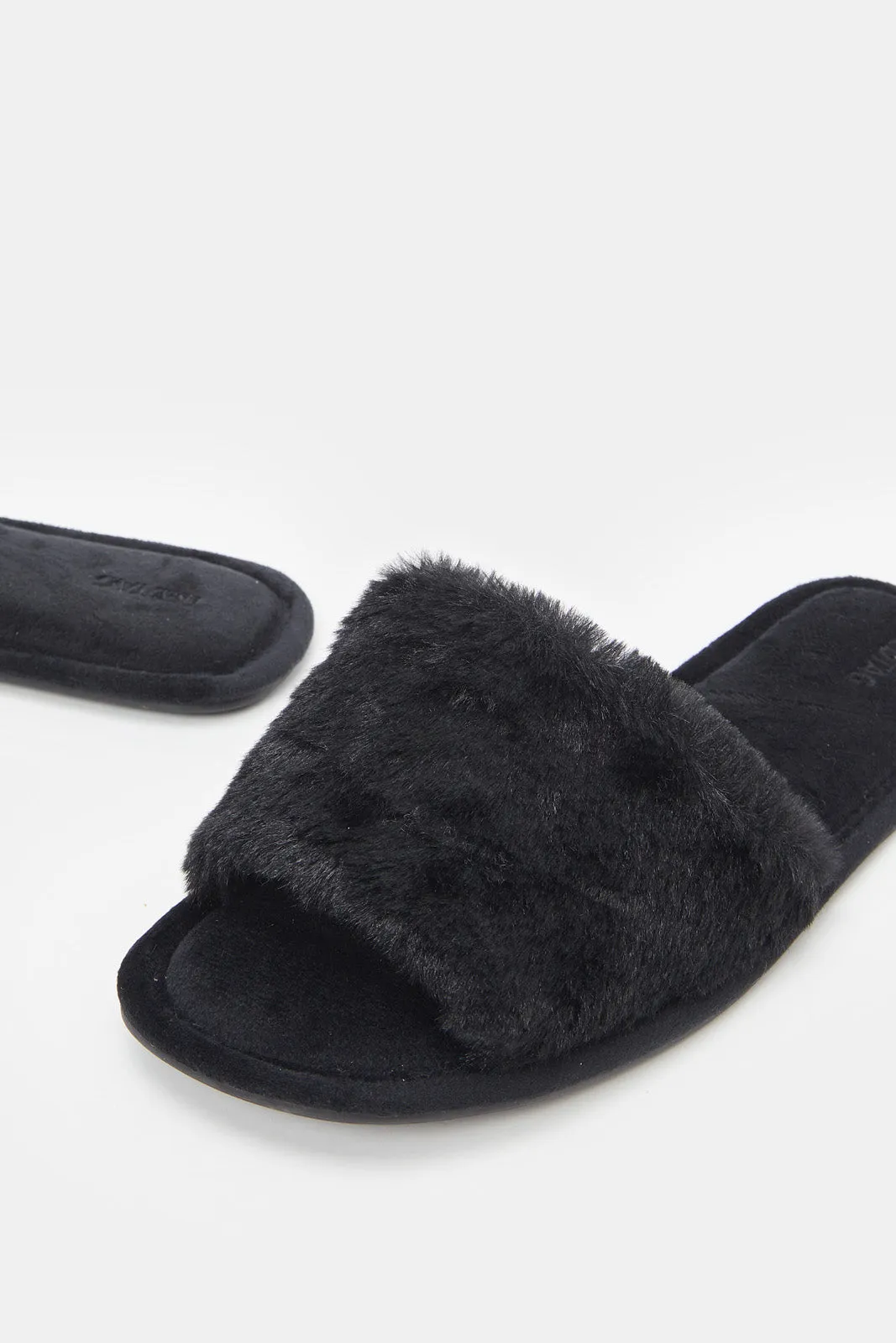 Women Black Classic Slipper