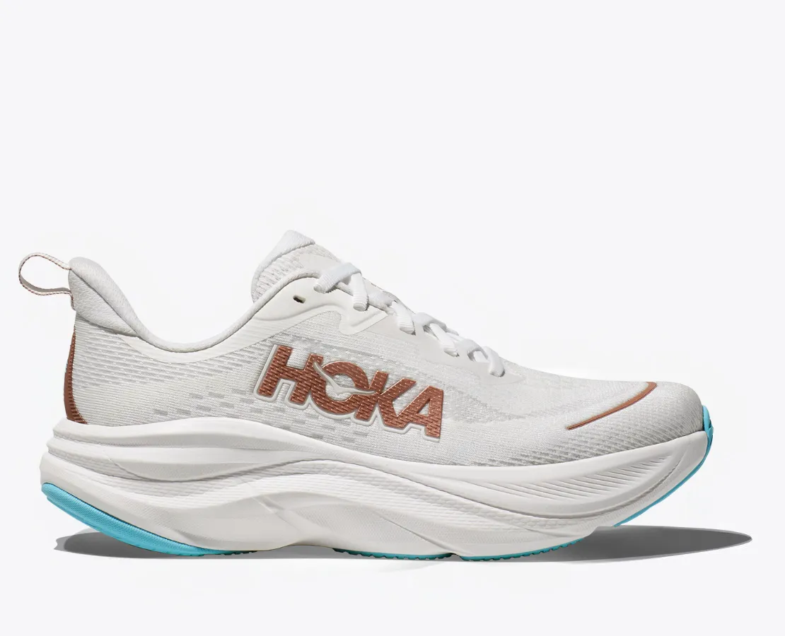 Women's HOKA Skyflow Running Shoe in Frost / Rose Gold