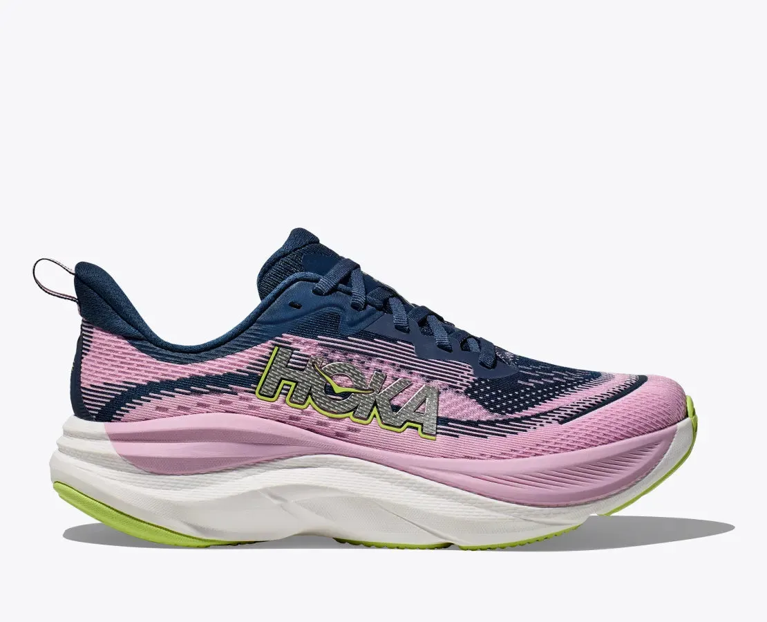 Women's HOKA Skyflow Running Shoe in Midnight / Pink